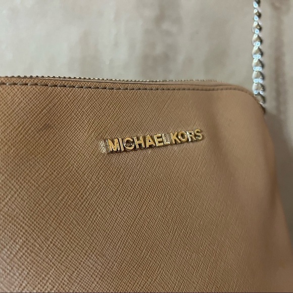 Michael Kors | Cindy Large Dome Saffiano Leather Crossbody Bag Purse in Peanut - Picture 4 of 16